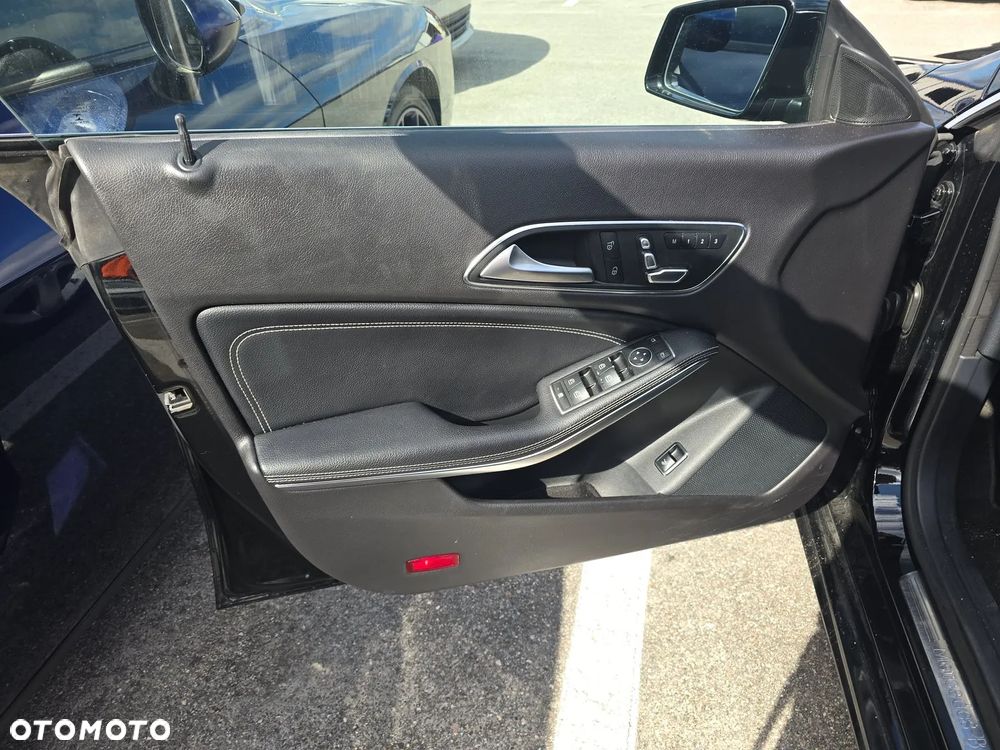 Mercedes-Benz CLA - 8