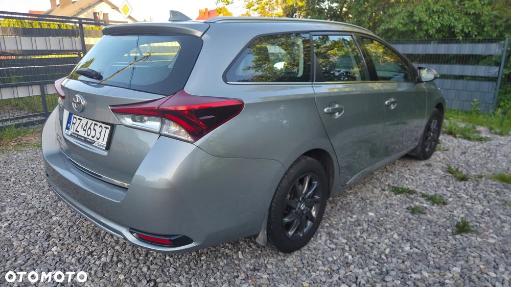 Toyota Auris 1.6 Comfort - 8