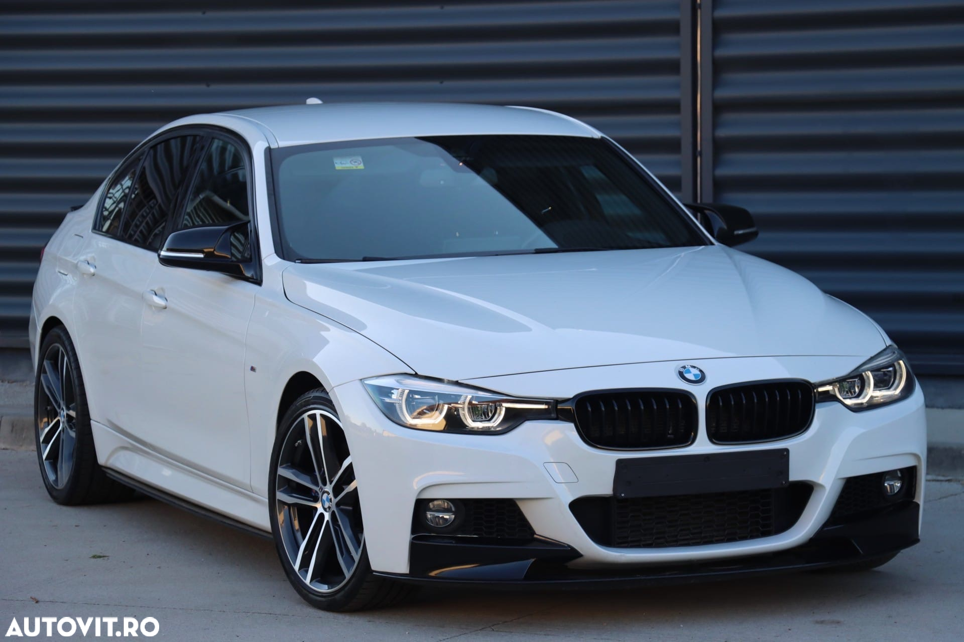 BMW Seria 3 - 11