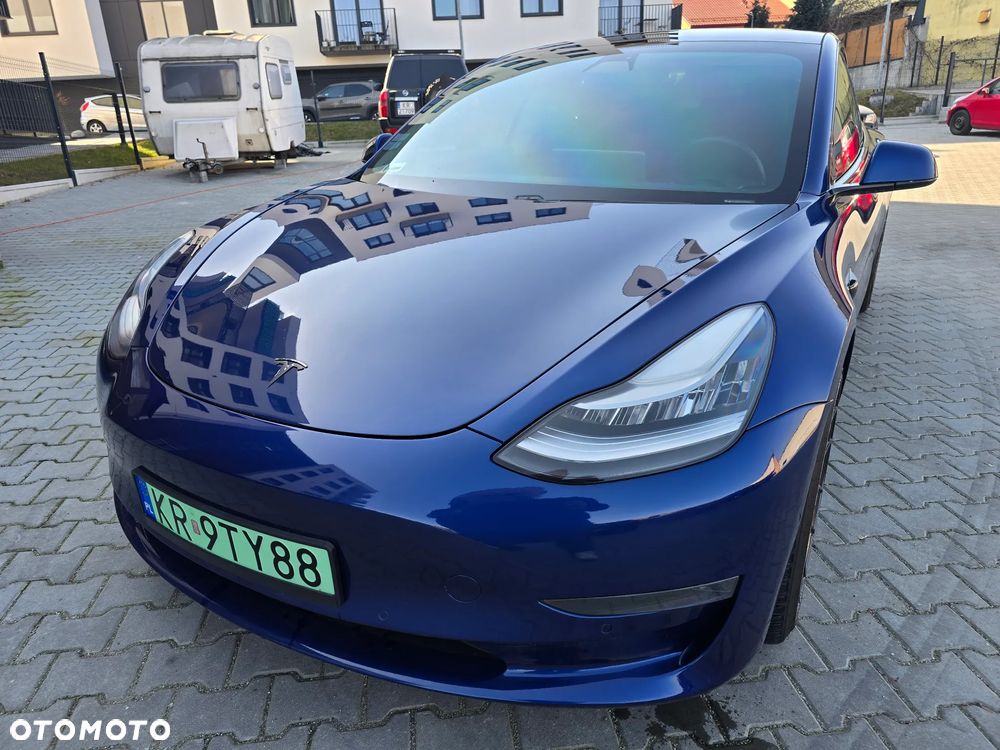 Tesla Model 3 - 14