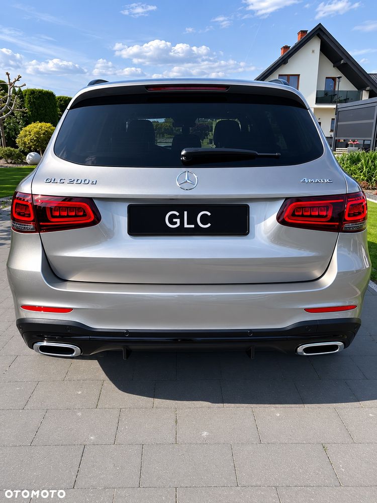 Mercedes-Benz GLC 200 d 4-Matic Business Edition - 2