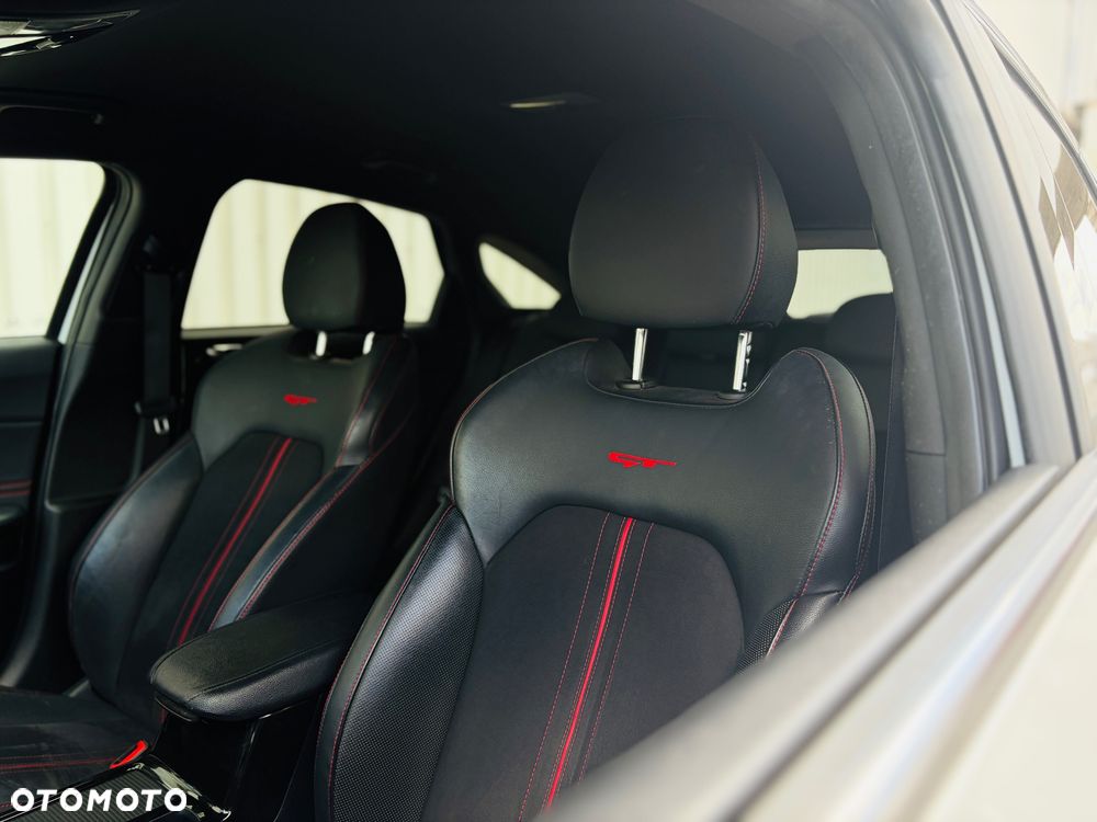 Kia ProCeed 1.6 T-GDI GT DCT - 20