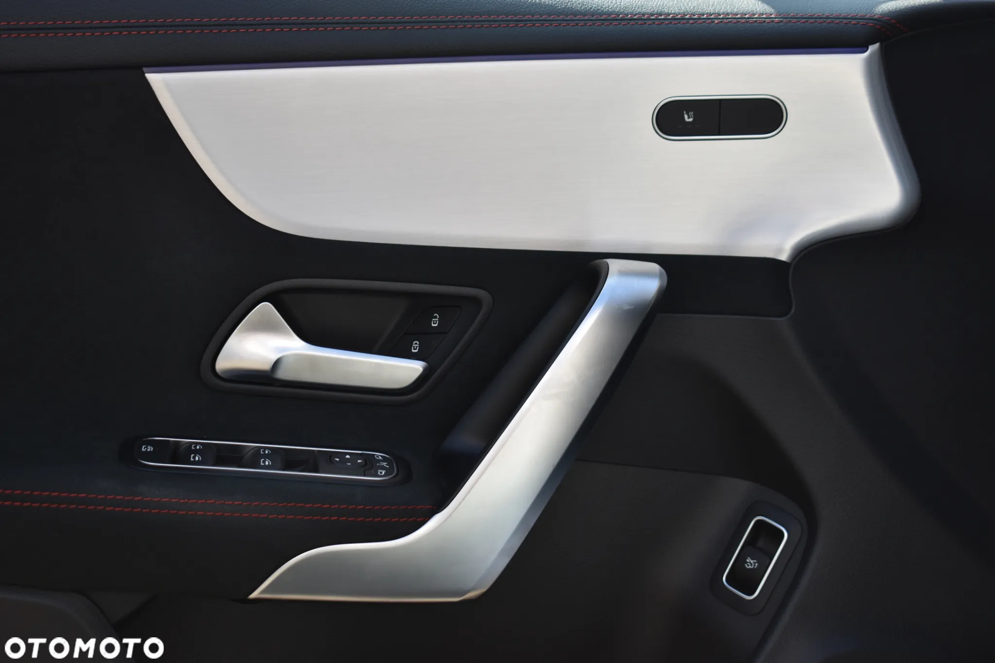 Mercedes-Benz CLA 200 AMG Line 7G-DCT - 14