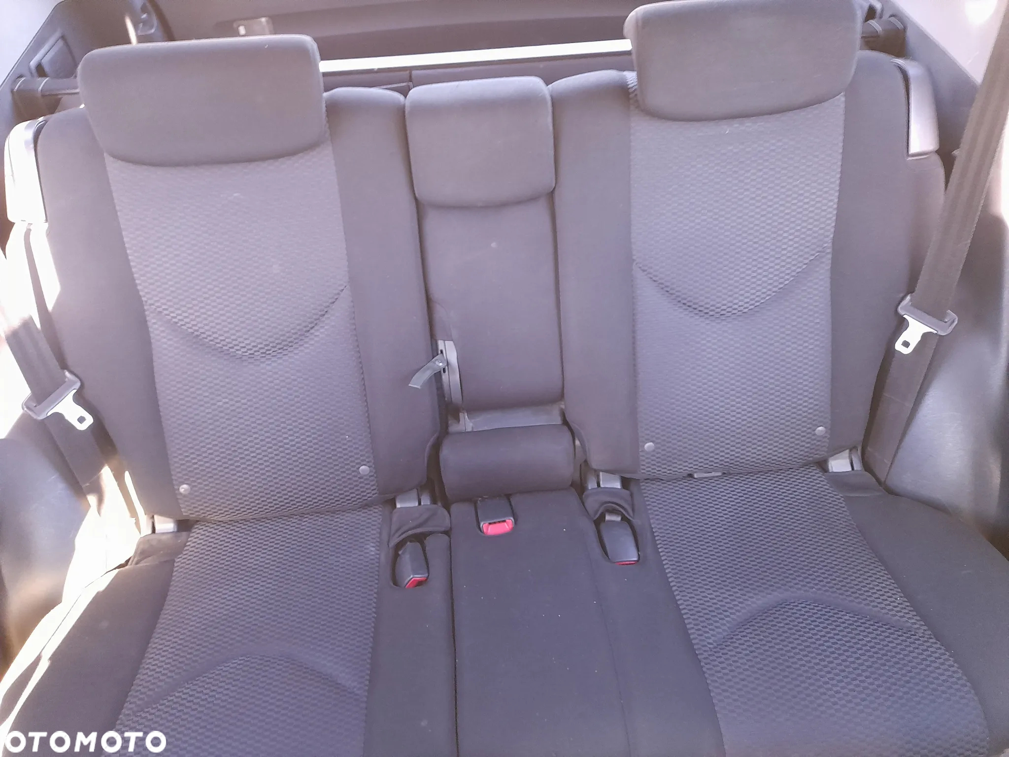 Toyota RAV4 2.2 D-4D Prestige - 9