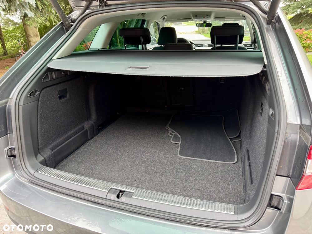 Skoda Superb 2.0 TDI SCR Ambition DSG - 39