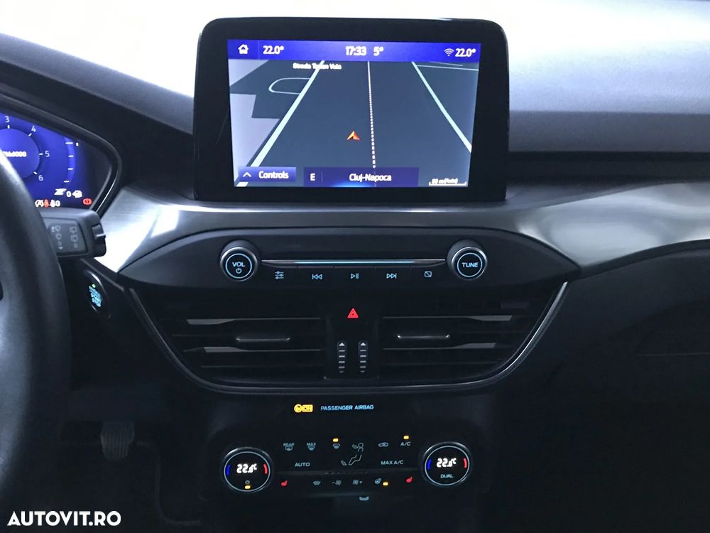 Ford Focus 1.5 EcoBlue Titanium X - 6