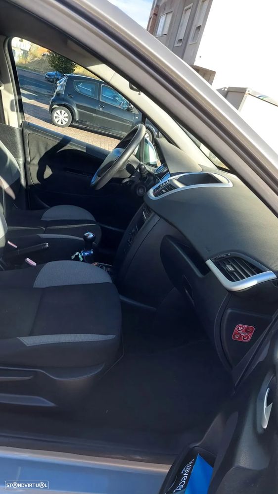 Peugeot 207 1.4 16V Open - 5