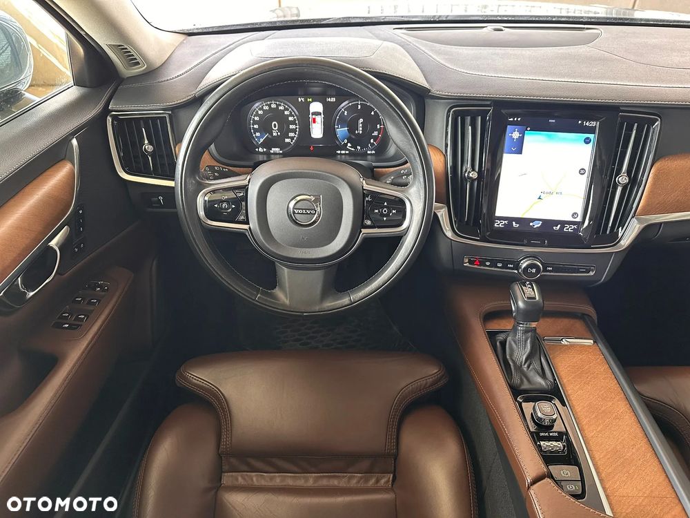 Volvo S90 D5 AWD Inscription - 11