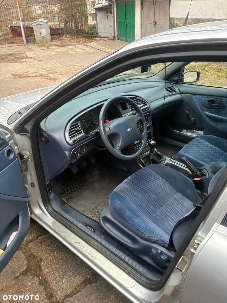 Ford Mondeo - 14