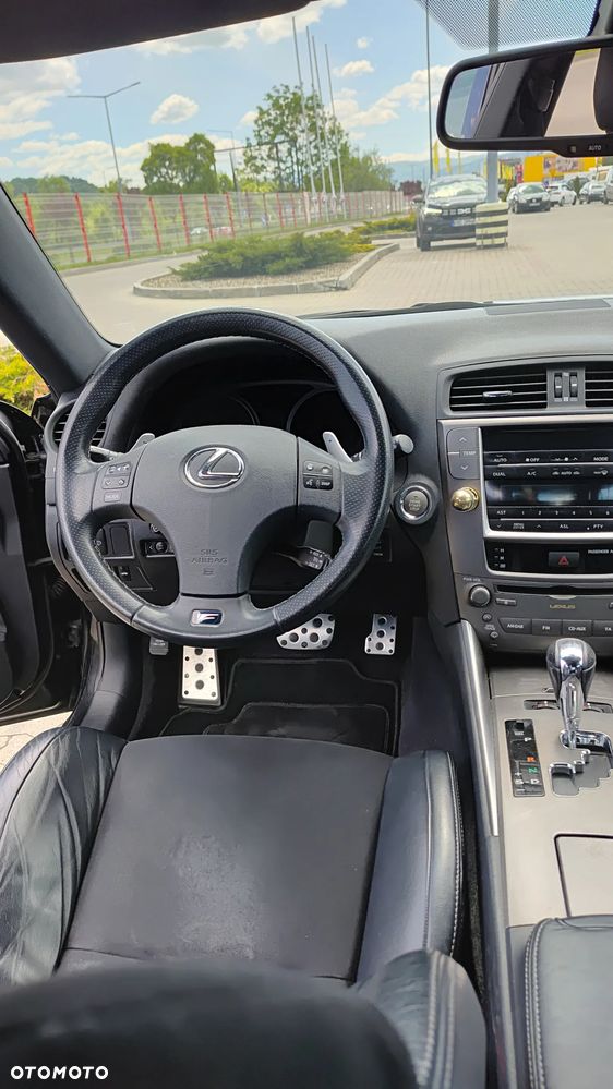 Lexus IS 250 Sport - 24