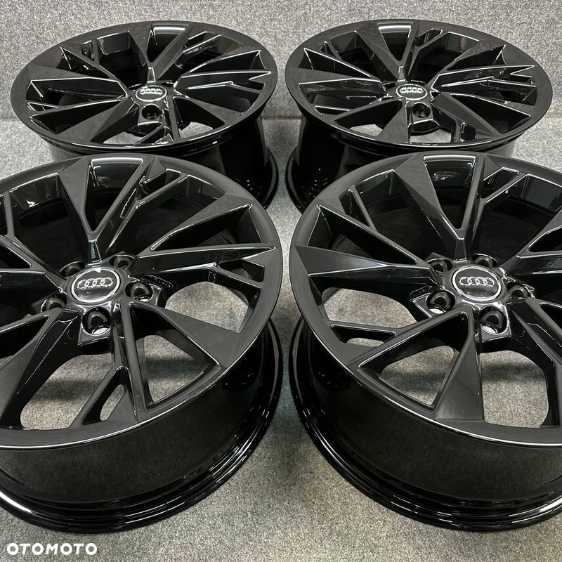 KOMPLET FELG AUDI A5 8W 8W0 S-LINE 18'' 8W0601025FM 18 - 2