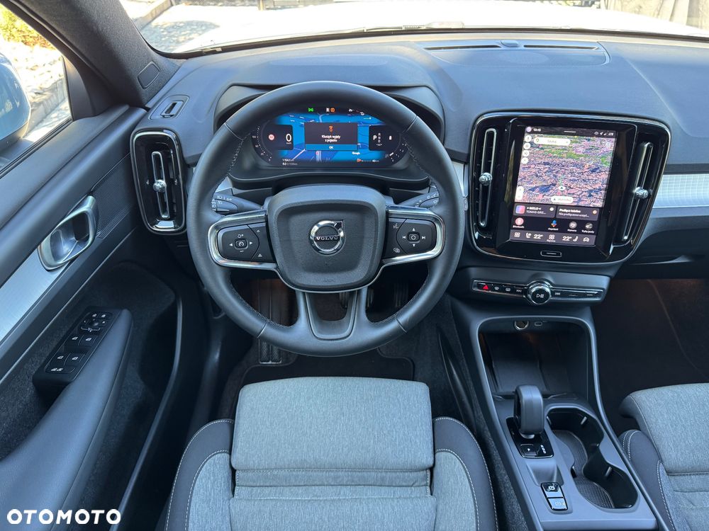 Volvo XC 40 - 22