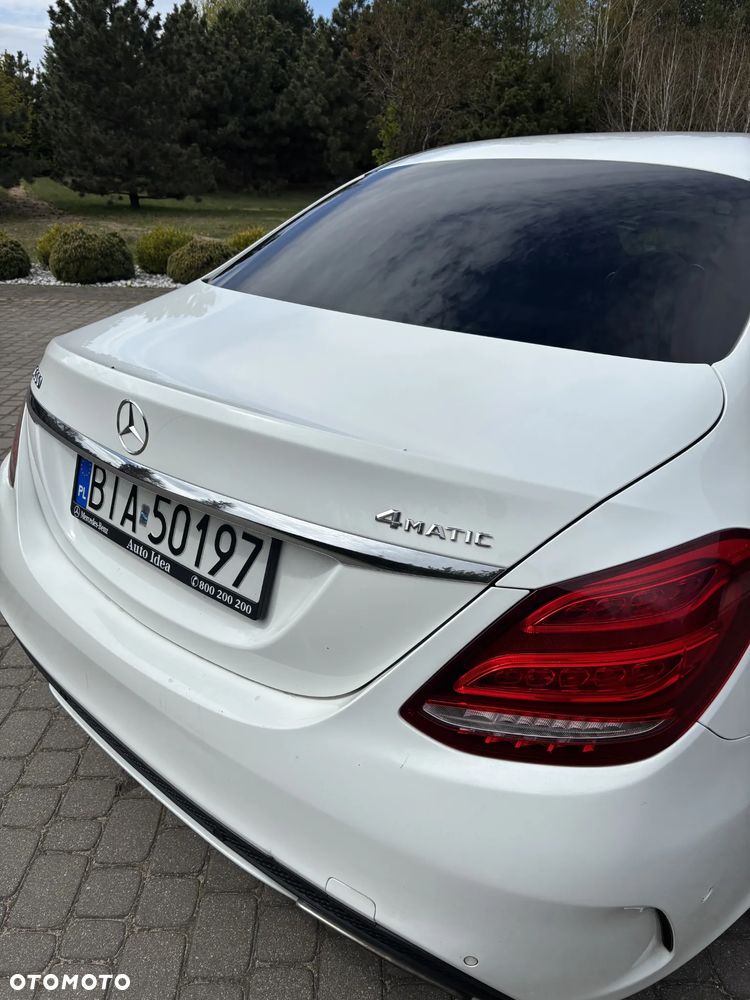 Mercedes-Benz Klasa C 200 4-Matic 7G-TRONIC - 10