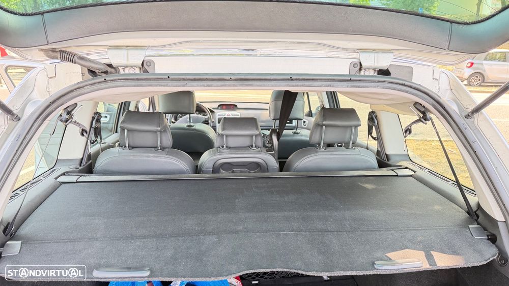 Peugeot 307 SW 1.6 HDi FAP Executive - 8