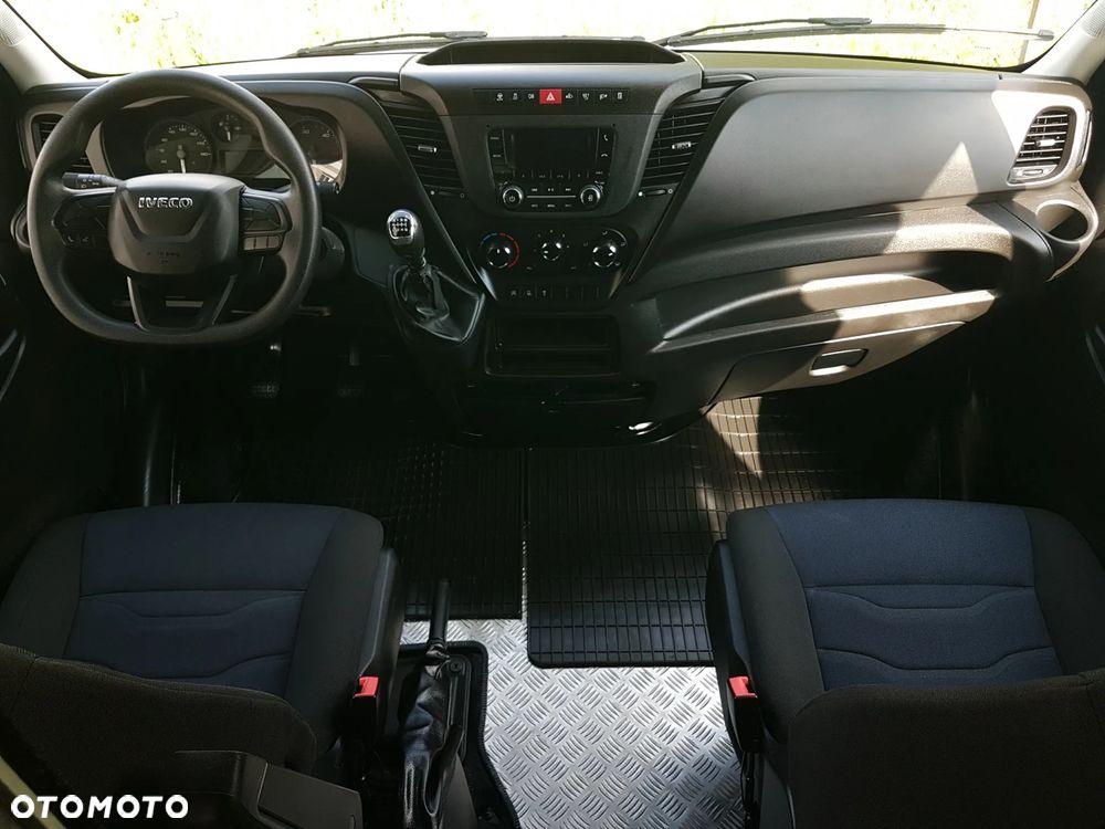 Iveco DAILY KONTENER NISKOPODŁOGOWY 4,44x2,23x2,42 SKLEP FOODTRUCK BAR KLIMA KONIOWÓZ KAMPER 35S14 KRAJOWY - 17