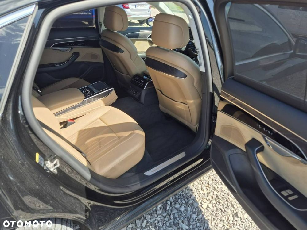 Audi A8 - 17