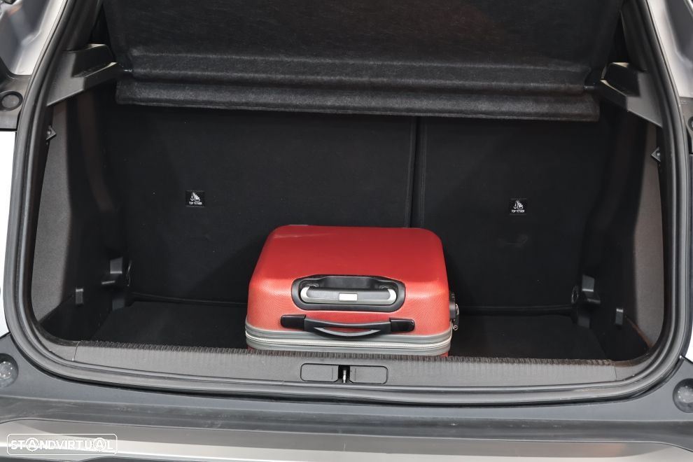 Peugeot 2008 1.2 PureTech Allure - 23