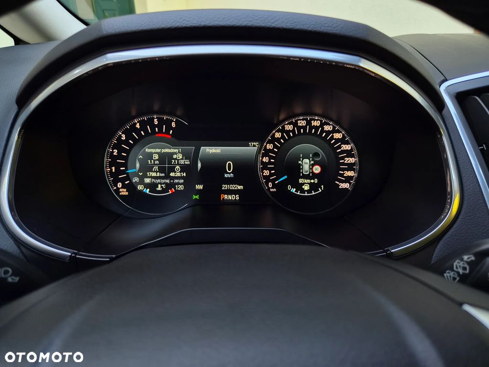Ford S-Max 2.0 TDCi Titanium PowerShift - 24
