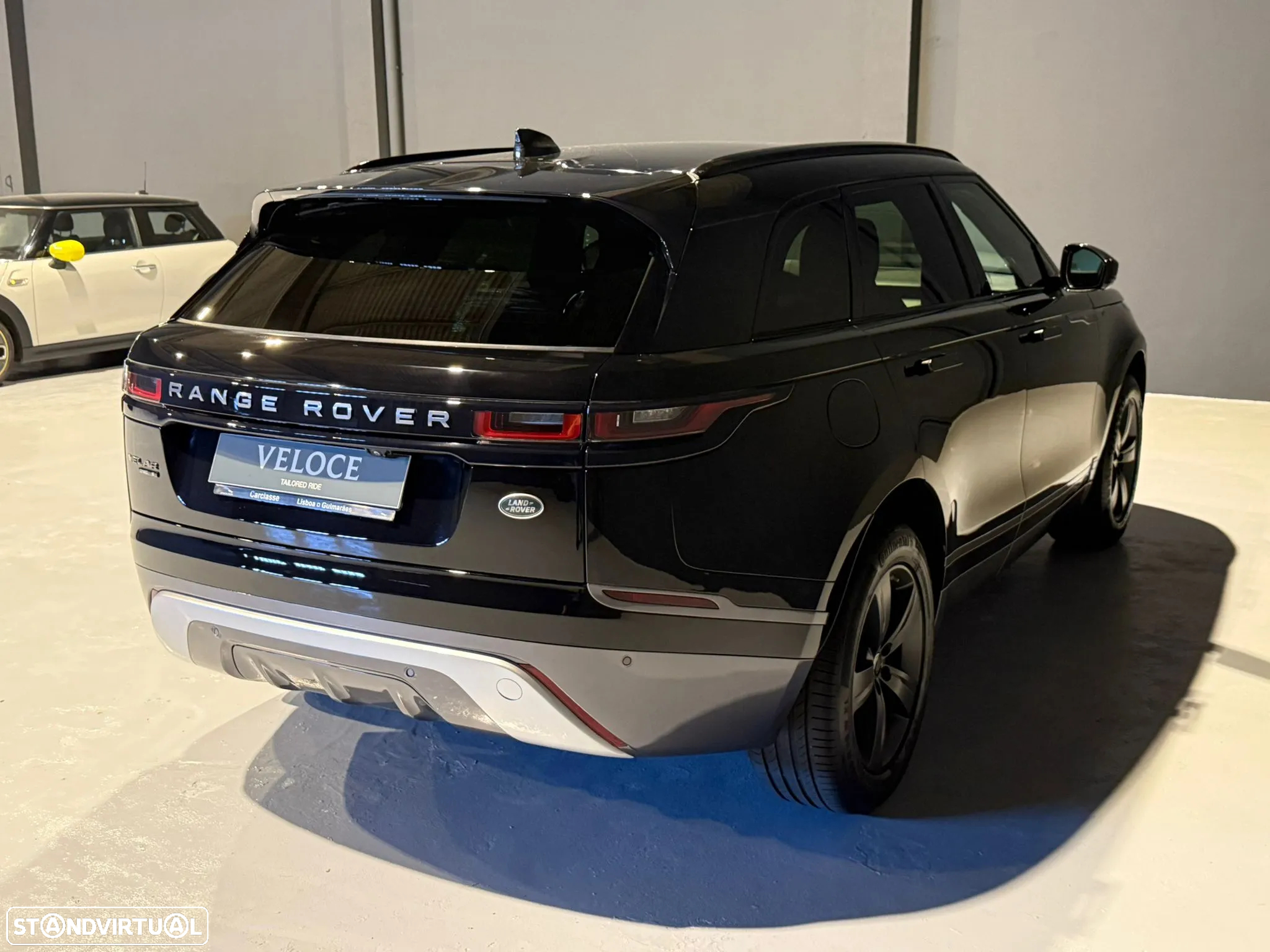 Land Rover Range Rover Velar 2.0 D R-Dynamic - 14