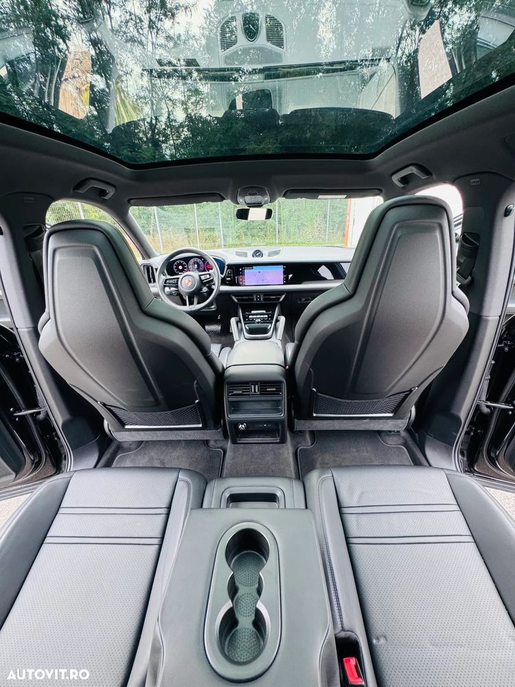 Porsche Cayenne Coupe Black Edition - 35