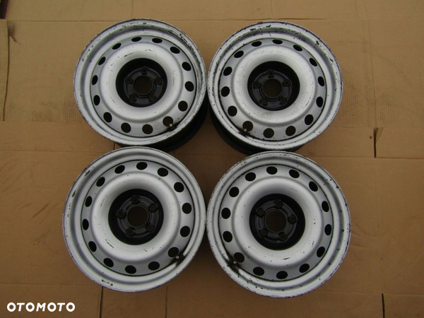 Felgi 16 Fiat Scudo Citroen Jumpy Berlingo III Peugeot Expert 7j 5x108 ET42