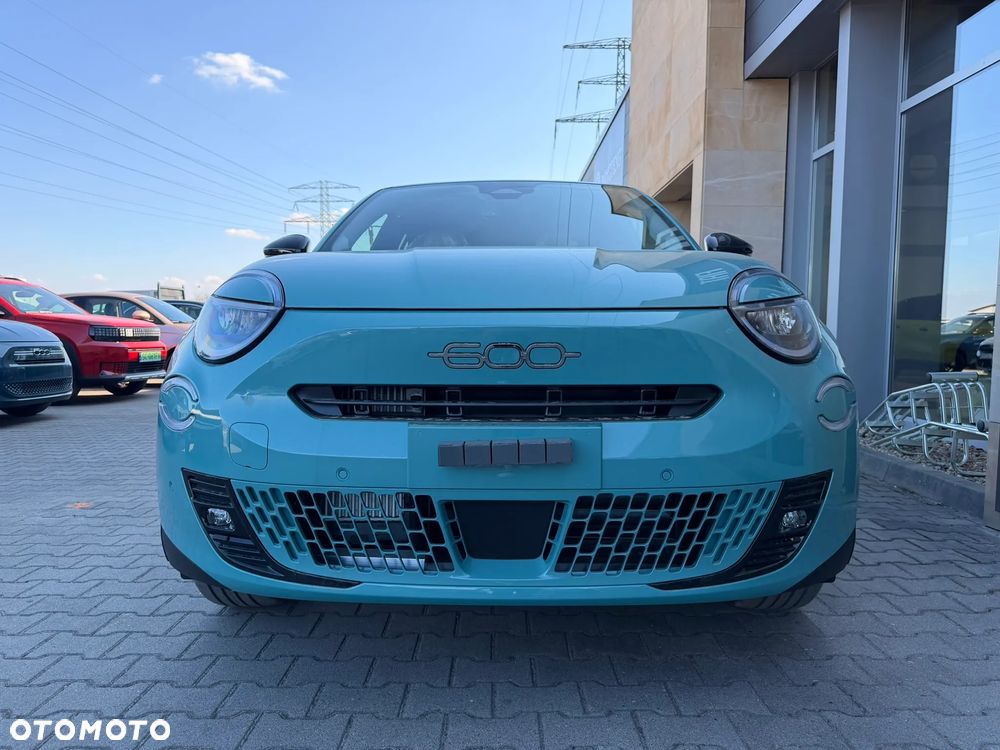 Fiat 600 1.2 Turbo La Prima eDCT - 3