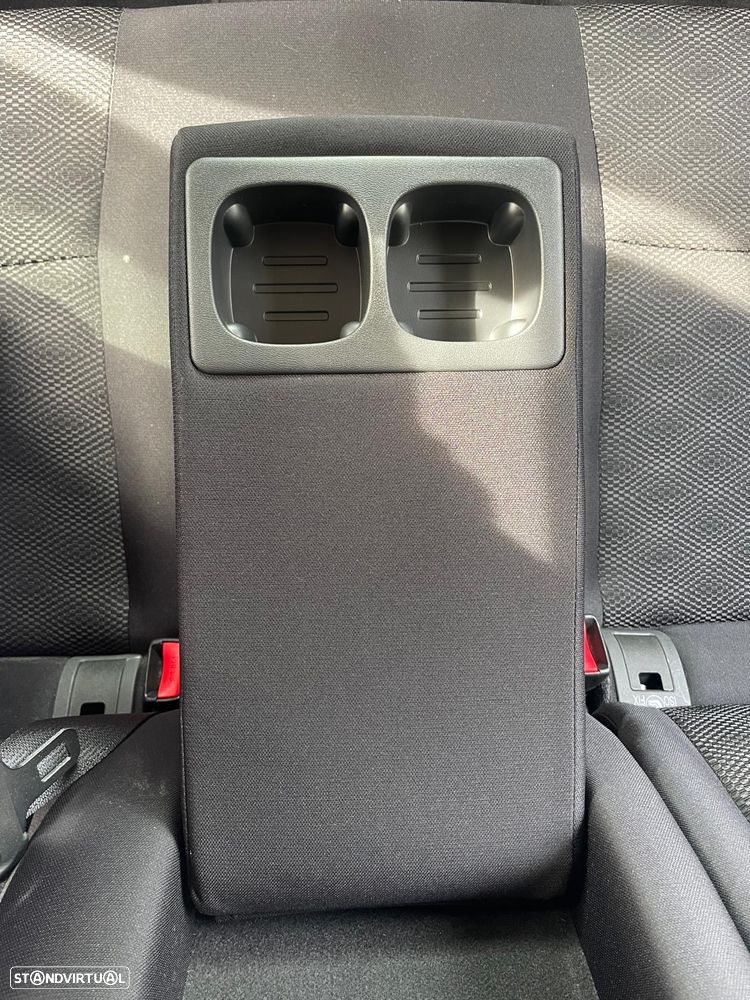 Nissan Qashqai 1.5 dCi N-Connecta 18 - 14