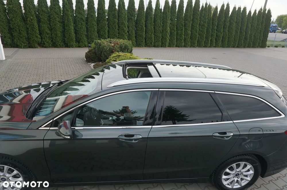 Ford Mondeo 2.0 TDCi STart-Stopp Titanium - 36