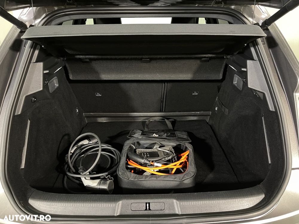 DS Automobiles DS 7 Crossback 1.6 PHeV AWD 300 EAT8 PERFORMANCE LINE + - 12