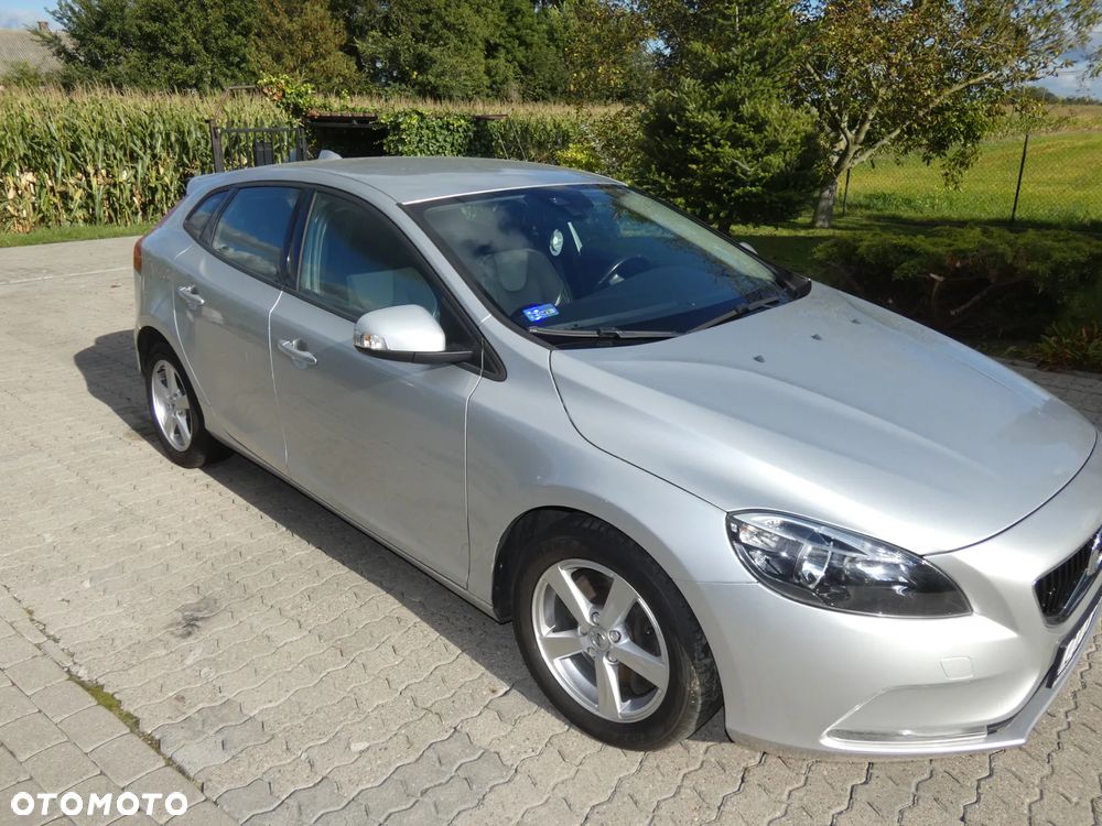 Volvo V40 - 4