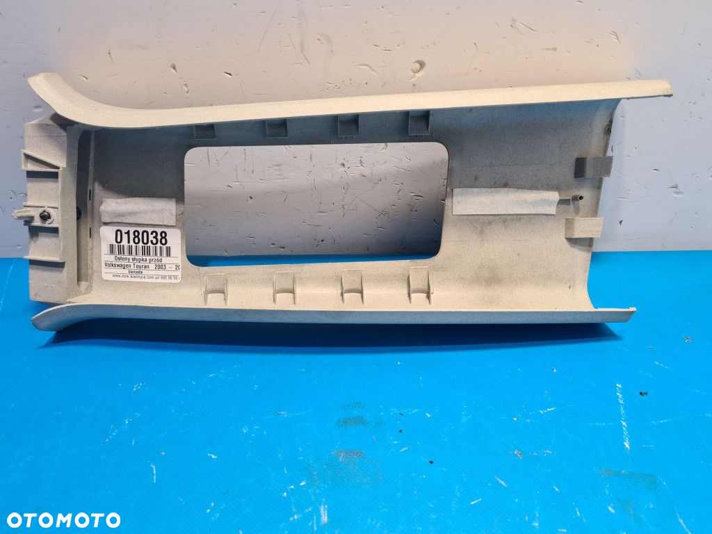 OSŁONY SŁUPKA PRZÓD PRAWA VOLKSWAGEN TOURAN I - 2