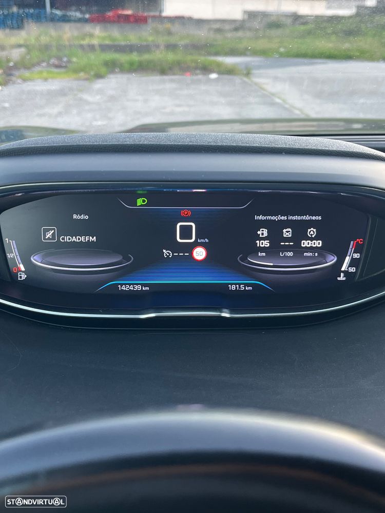 Peugeot 5008 1.2 PureTech Allure J18 - 14