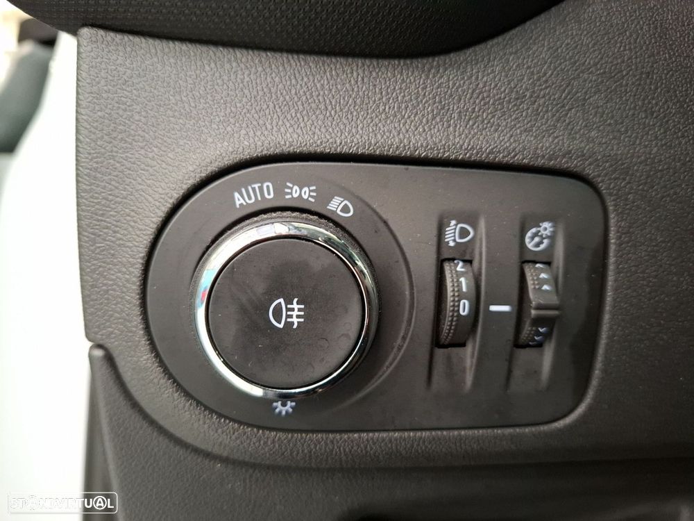 Opel Crossland 1.5 D Elegance Aut. - 25