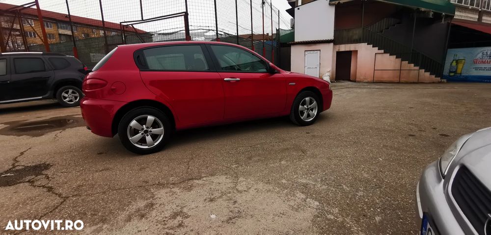 Alfa Romeo 147 1.6 Twin Spark 16V 120 - 2
