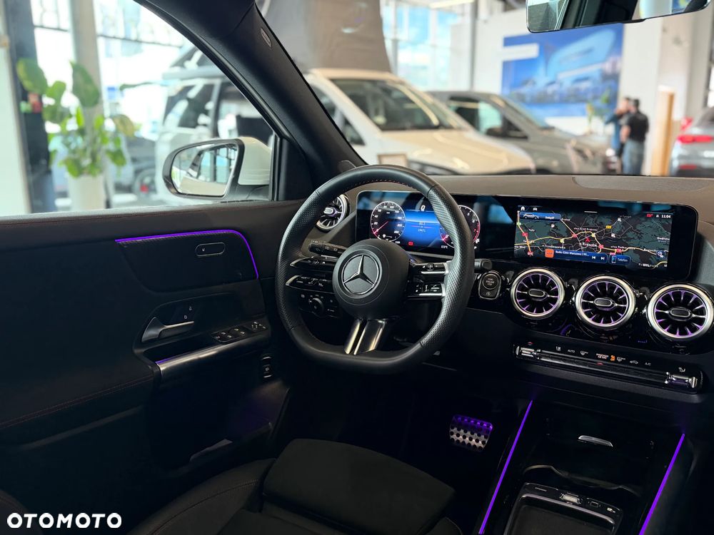 Mercedes-Benz GLA 200 AMG Line - 6