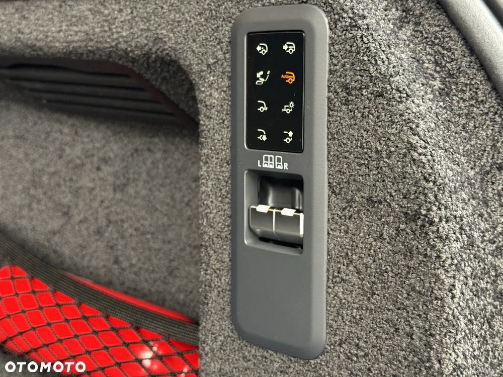 Land Rover Range Rover D350 Autobiography - 17