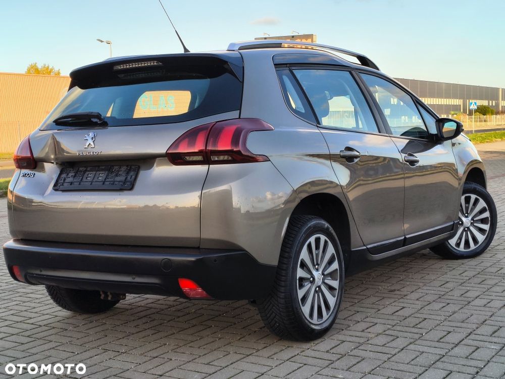 Peugeot 2008 2017 photo 3