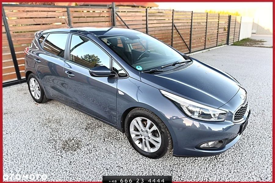 Kia Ceed 1.6 GDI Spirit - 8