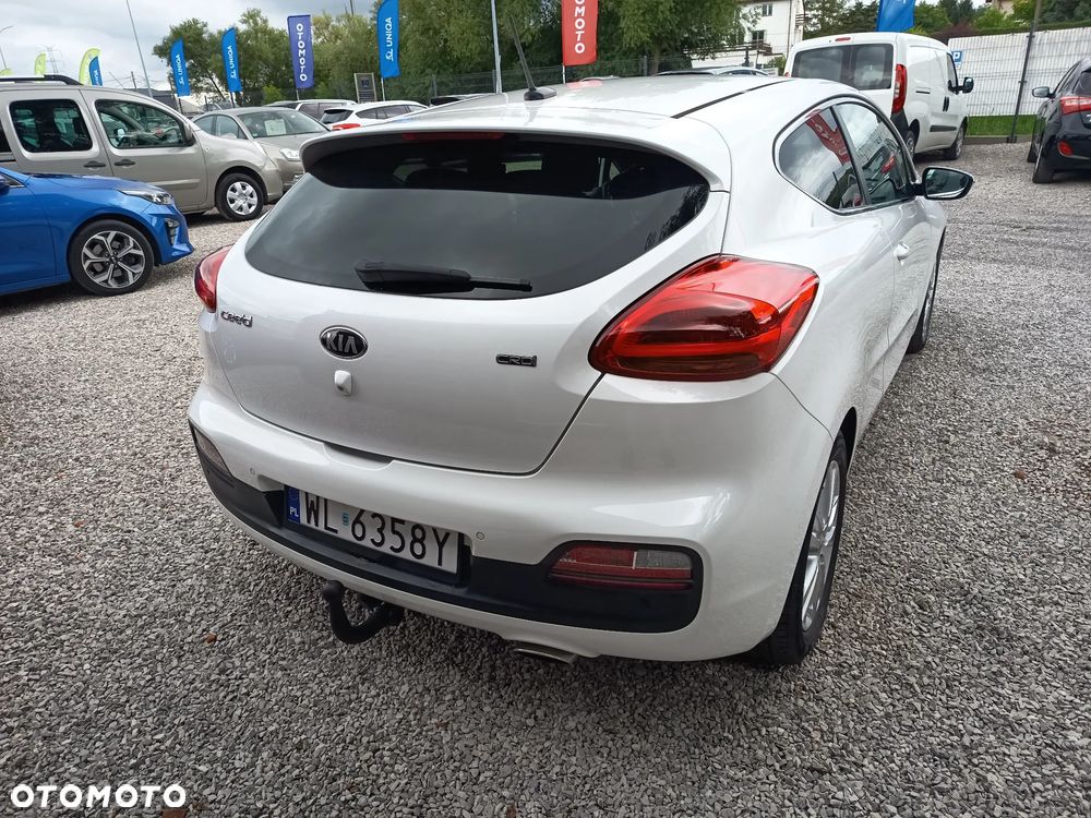 Kia ProCeed 1.6 CRDi ISG Spirit - 13