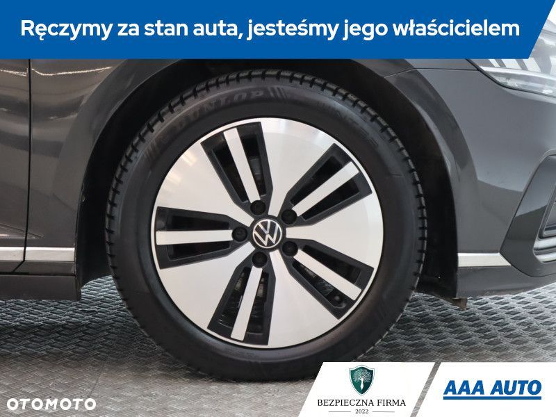 Volkswagen Passat Variant - 17