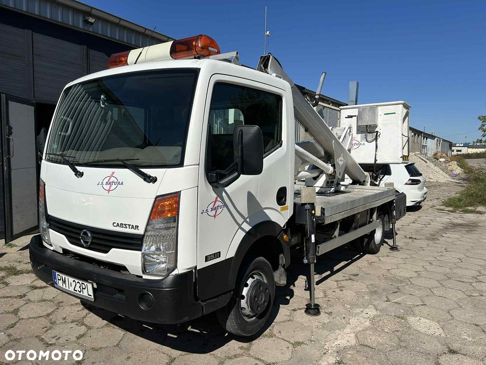 Nissan Cabstar - 2