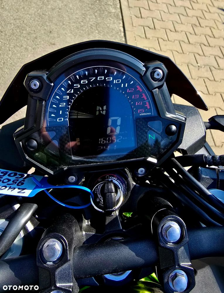 Kawasaki Z - 13
