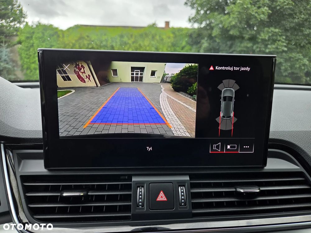 Audi Q5 55 TFSIe quattro S tronic S line - 33