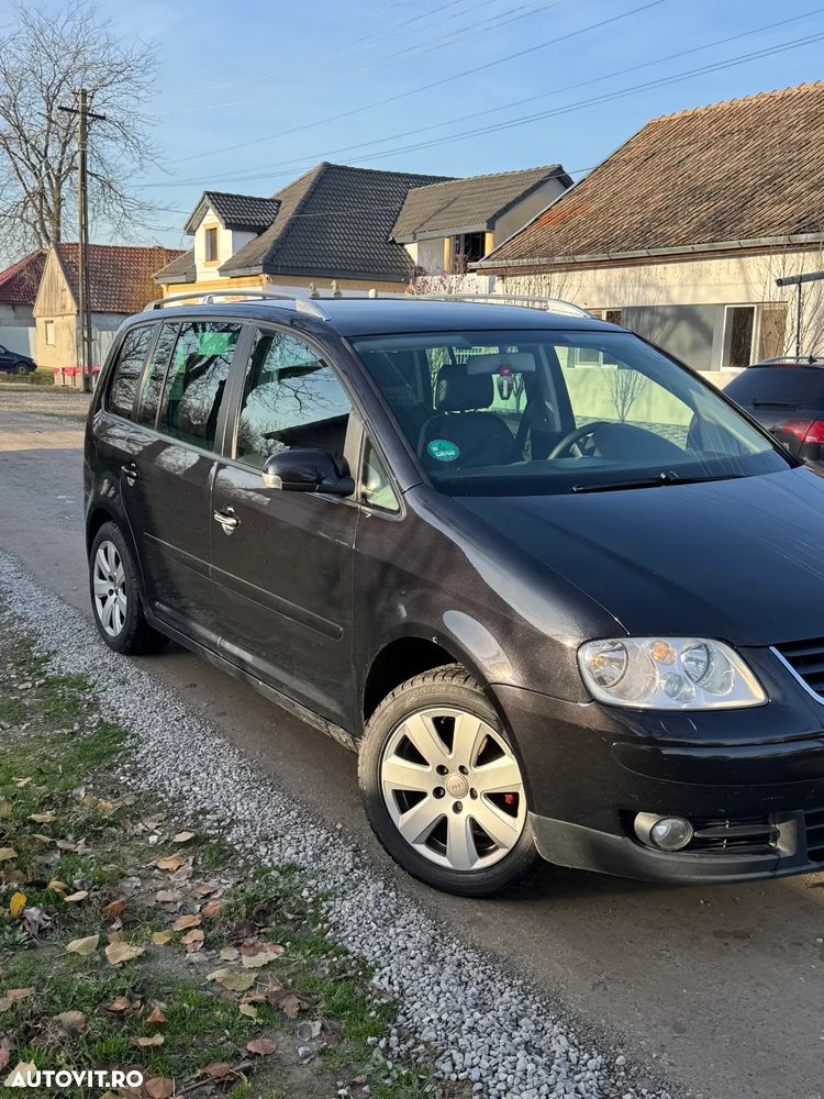 Volkswagen Touran 2.0TDI Trendline - 12