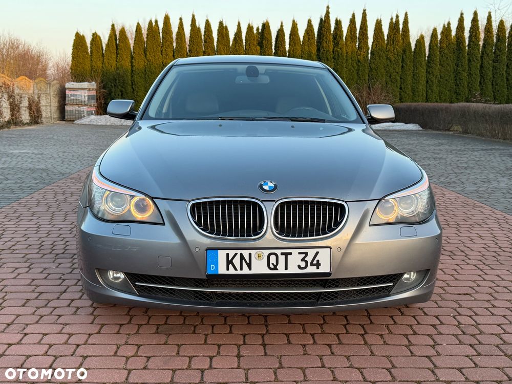 BMW Seria 5 525d Edition Lifestyle - 17