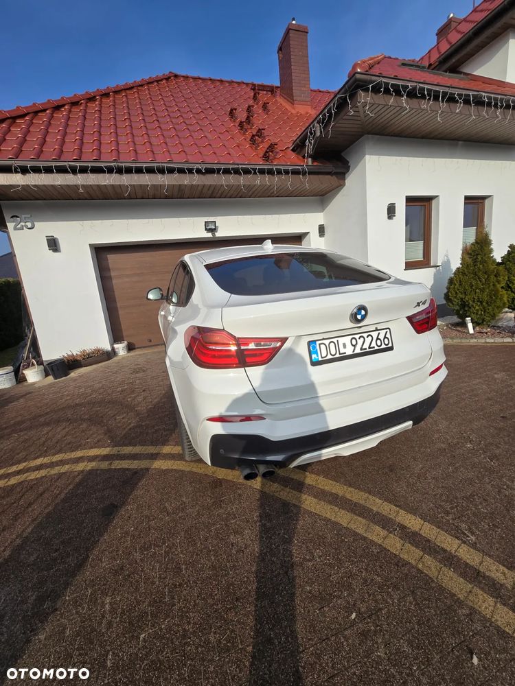 BMW X4 xDrive28i xLine - 11