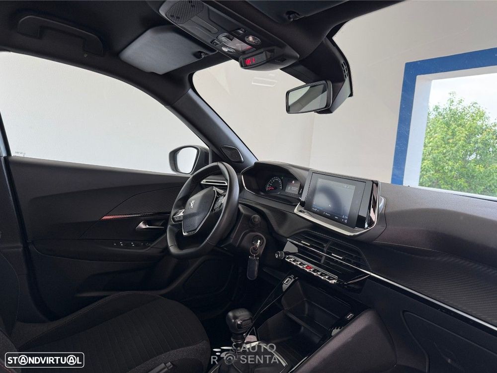 Peugeot 2008 1.2 PureTech Allure - 14