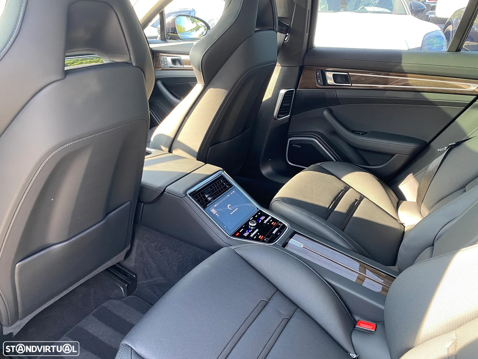 Porsche Panamera 4 E-Hybrid Platinum Edition com PDLS - 4