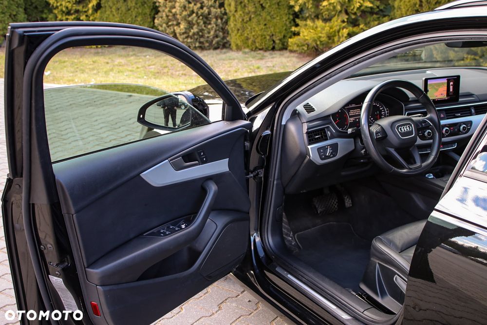 Audi A4 Avant 2.0 TDI S tronic - 31