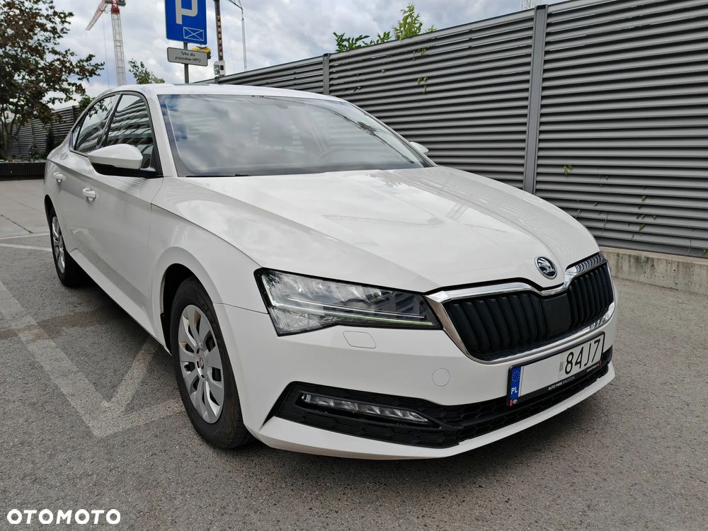 Skoda Superb 1.5 TSI ACT Active - 4